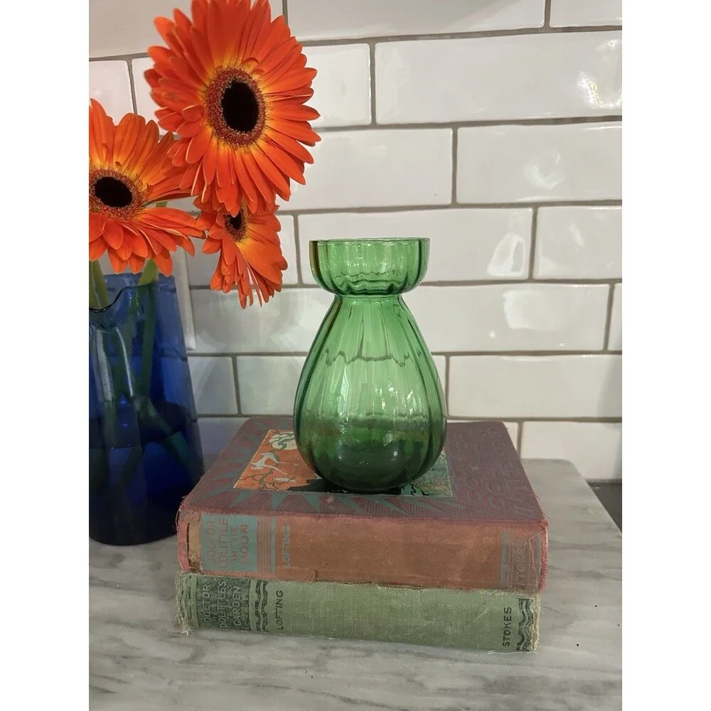 Beautiful Vintage Emerald Green Optic Glass Hyacinth FORCING VASE 6